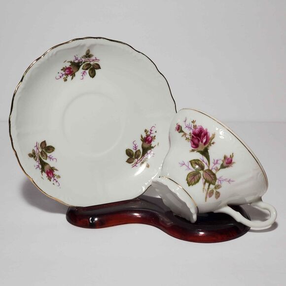 Moss Rose Teacup and Saucer Vintage - Picture 2 of 8